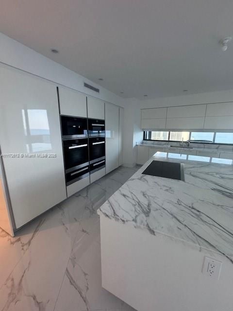 Porsche Design Tower #2905 image #17