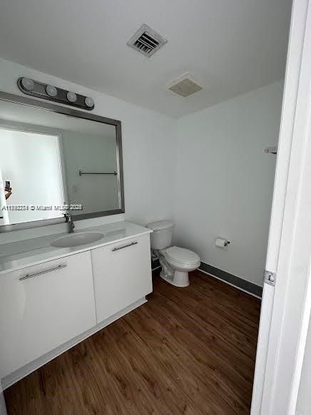 Mint #1105 image #15