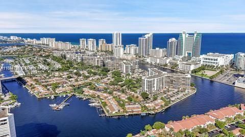 200 Leslie Condo #1122 image #26