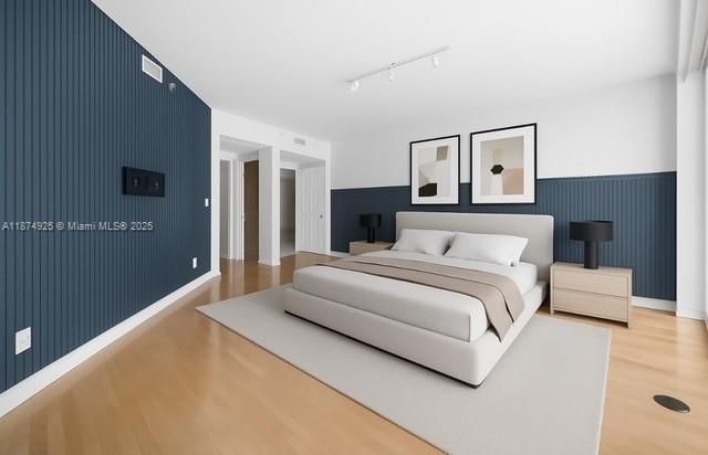 Santa Maria #1002 image #13