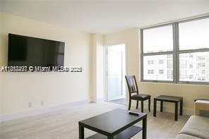 Four Winds #1009 image #7