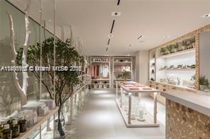 1 Hotel & Homes #1112 image #49