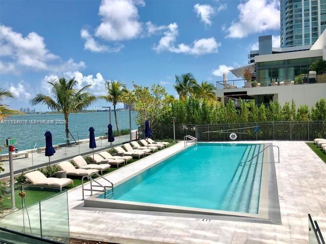 One Paraiso #2805 image #32