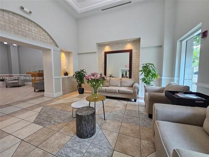 Douglas Grand #406 image #14