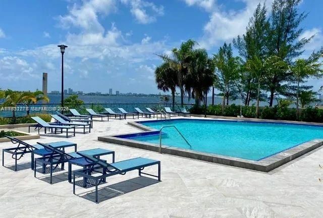 Jockey Club III #351 image #43