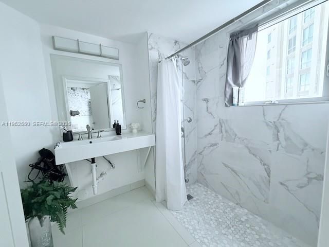 Metropolis at Dadeland #1105 image #9