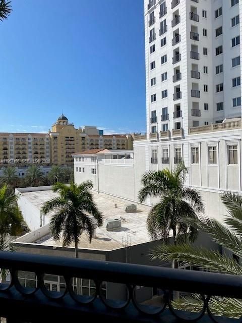 55 Merrick #552 image #14