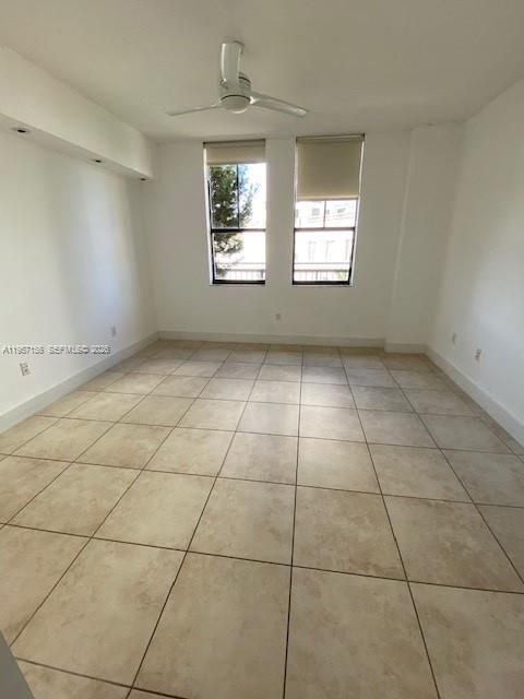 55 Merrick #552 image #19