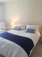 La Perla #3301 image #22