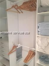 La Perla #3301 image #32