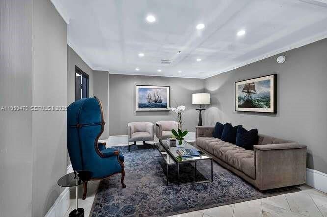Yacht Harbour #17D image #24