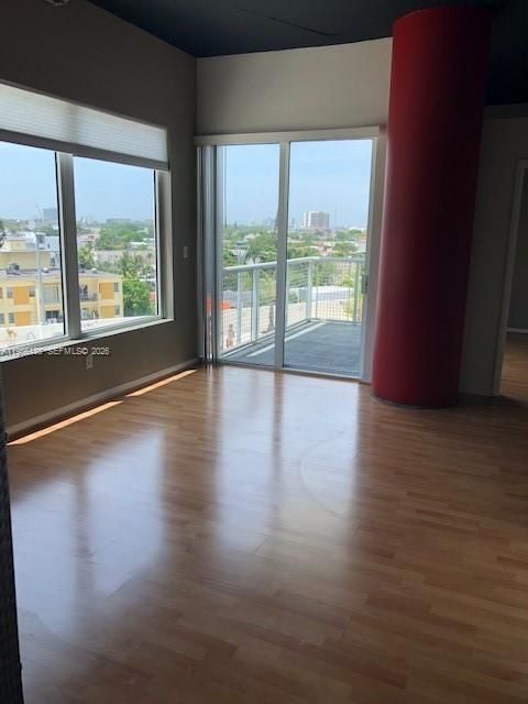 Neo Lofts #704 image #8