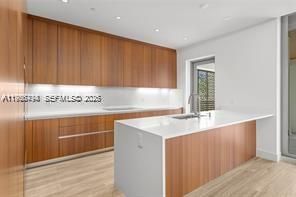 Villa Valencia #303 image #18