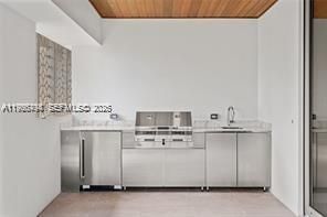 Villa Valencia #303 image #23
