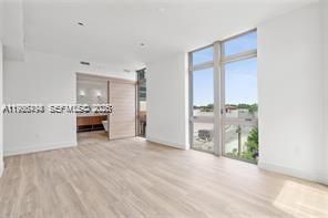 Villa Valencia #303 image #28