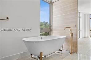 Villa Valencia #303 image #34