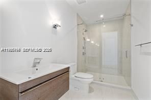 Villa Valencia #303 image #42