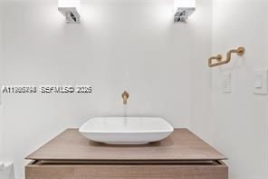 Villa Valencia #303 image #43