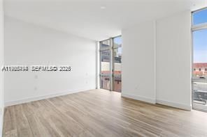 Villa Valencia #303 image #47