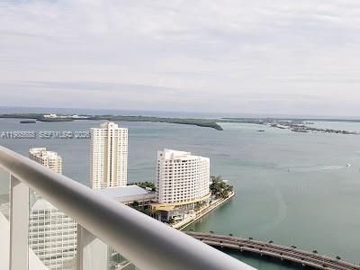 Icon Brickell II #3809 image #7