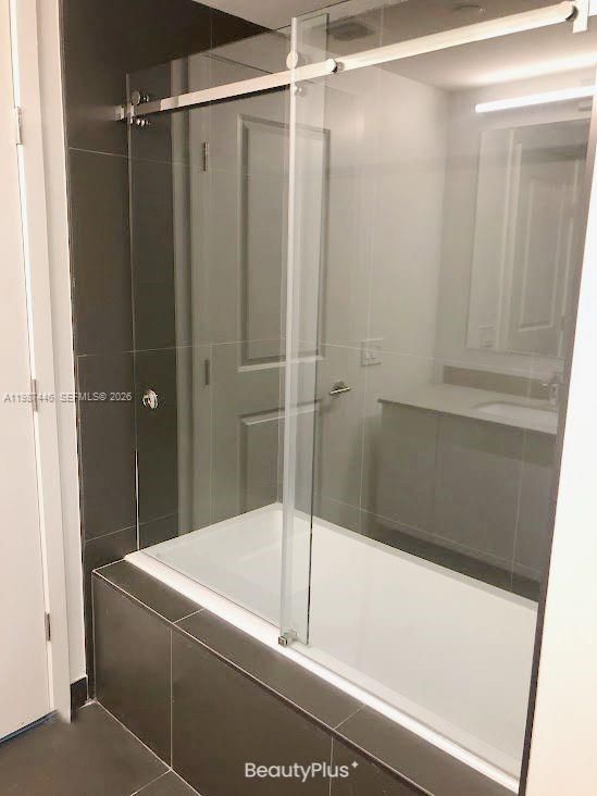 Canvas #1715 image #12