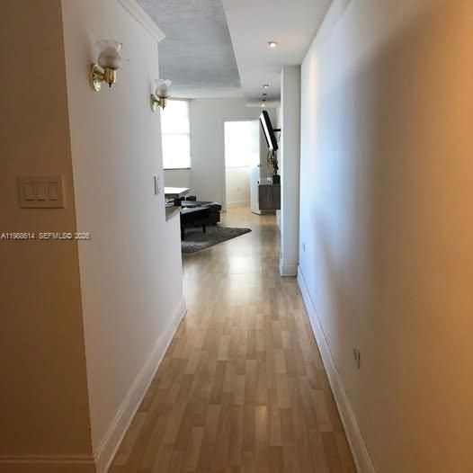 Four Ambassadors #342 image #9