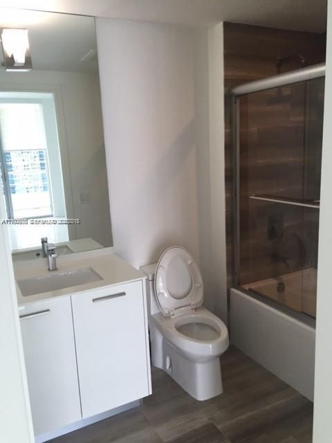 Brickell House #2500 image #13