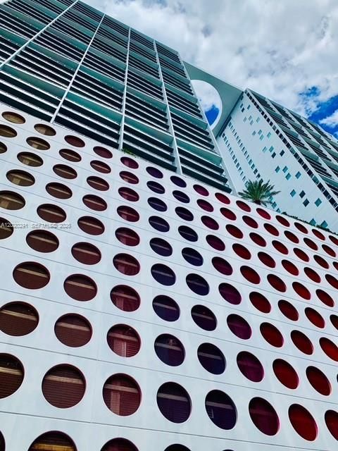 500 Brickell #2208 image #7