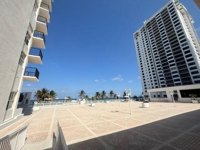 Grenoble at Quadomain #2502 image #51