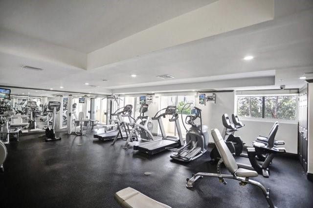 The Vue #1406N image #28