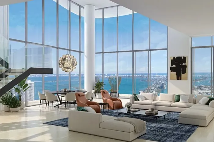 Casa Bella by B&B Italia – Triplex Penthouse