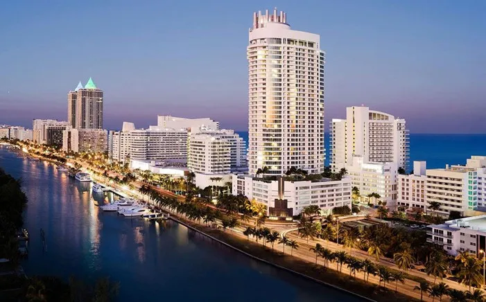 Mid-Beach - Marina at Fountainebleau