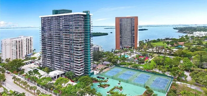 Palm Bay Yacht Club - Belle Meade, Miami FL