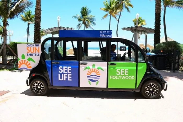 Free Trolley Service - Hollywood, FL