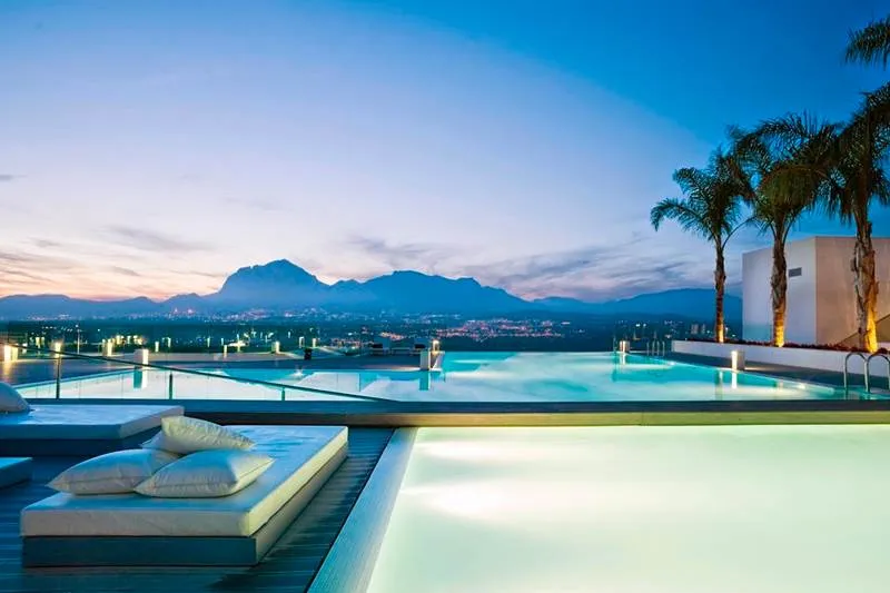 Highbar at the Dream Hotel - South Beach, Miami