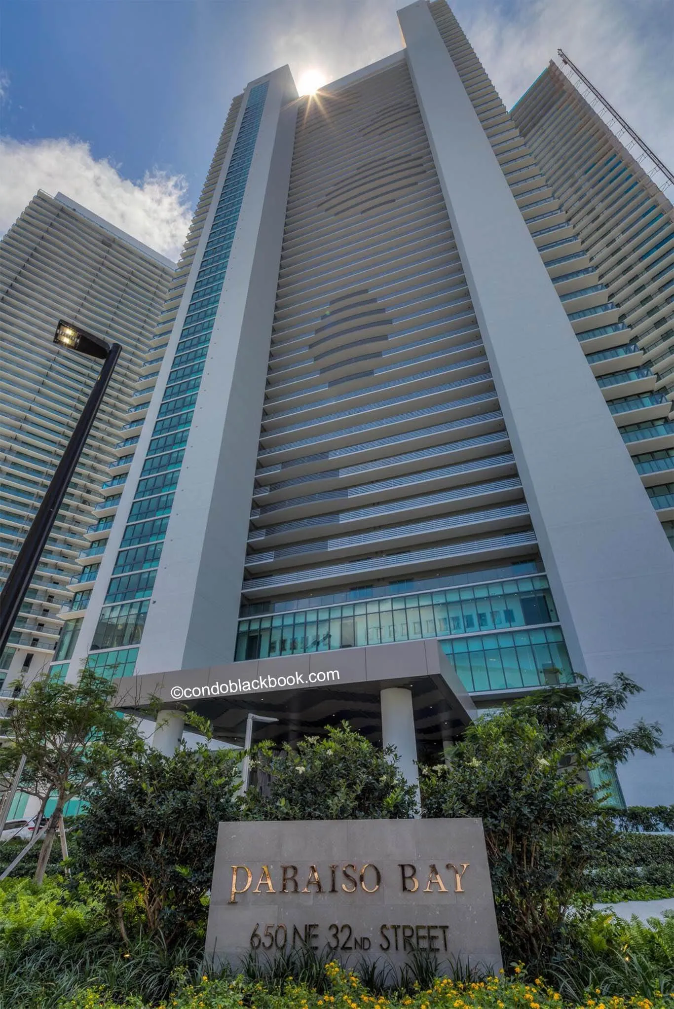 Paraiso Bay Miami Edgewater