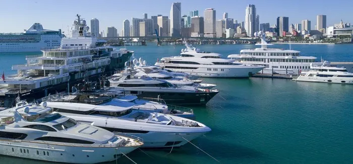 Island Gardens Marina, Deep Harbour, Downtown Miami