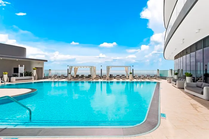 Brickell Flatiron Pool