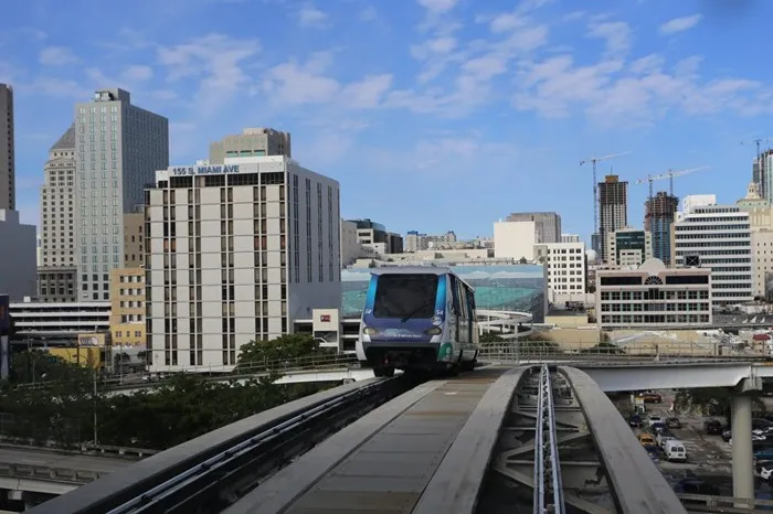 MetroMover - Free shuttle service in Miami