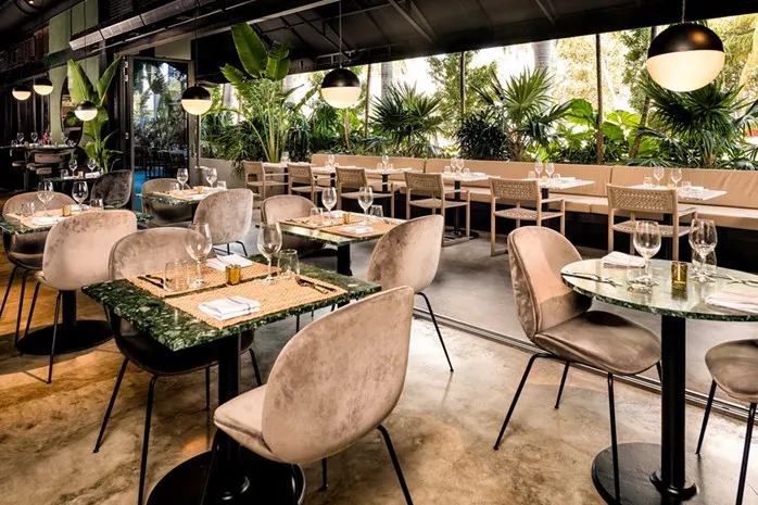 Orilla Bar and Grill