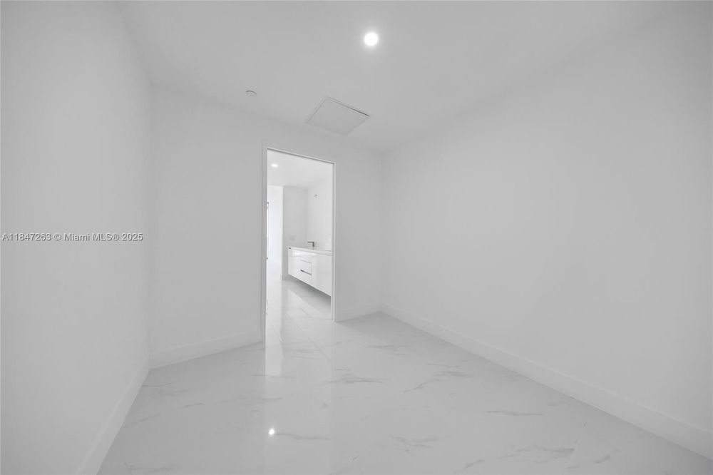 Unit 2101