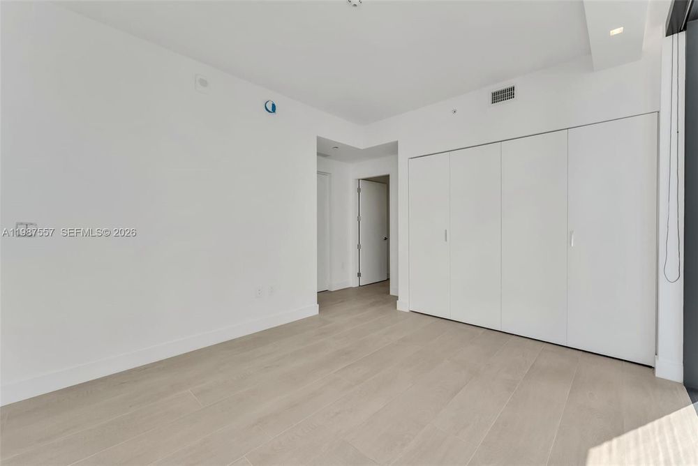 Unit 1207