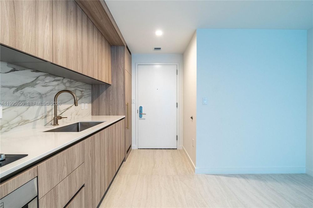 Unit 2908