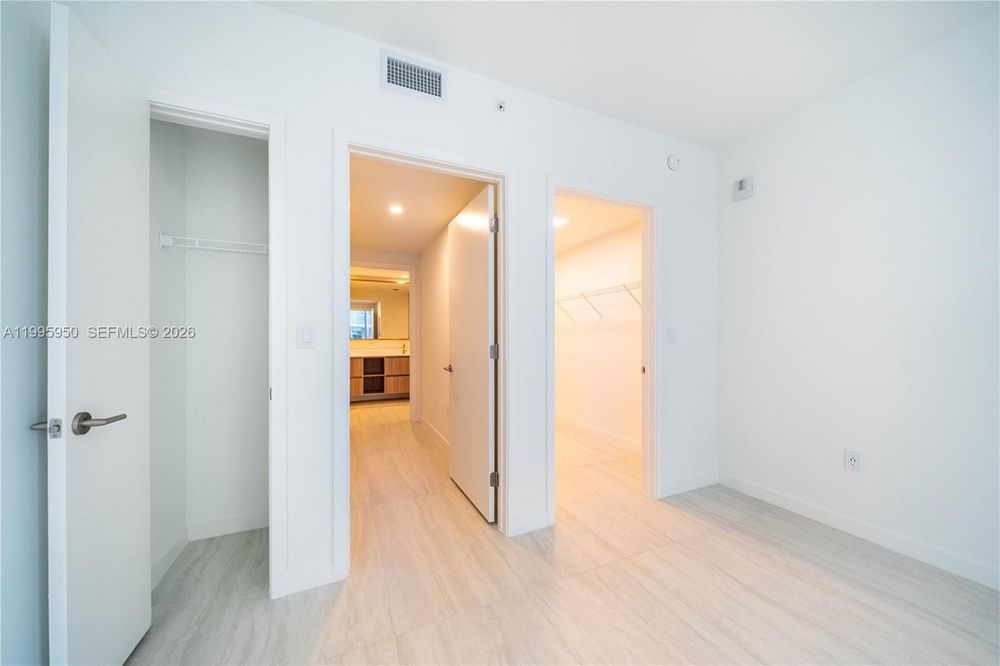 Unit 2908