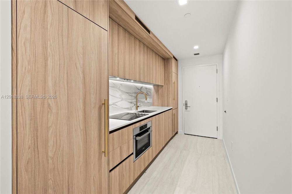 Unit 2404