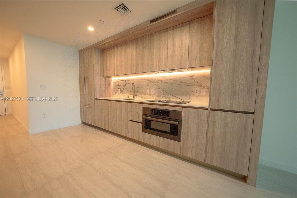 Unit 2203