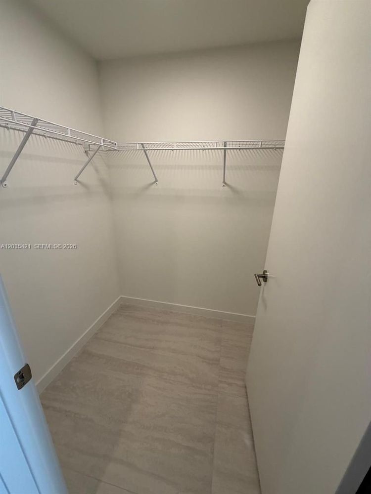 Unit 2512