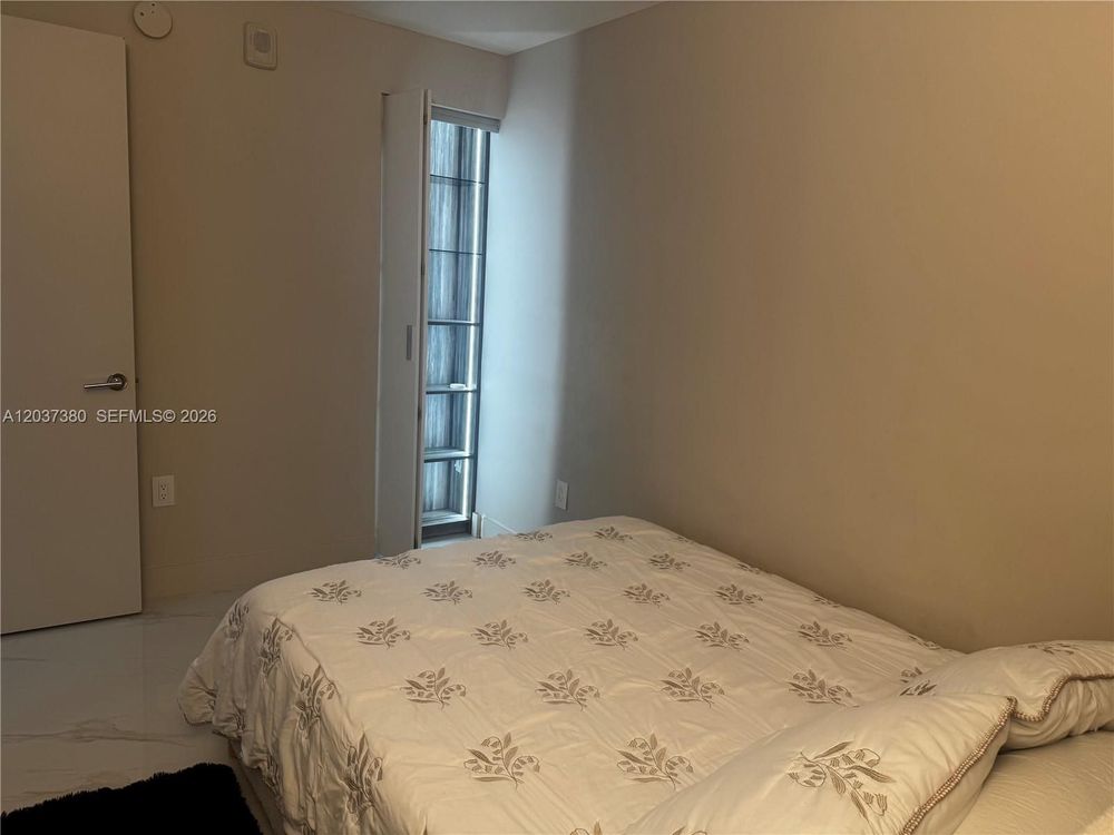 Unit 2206