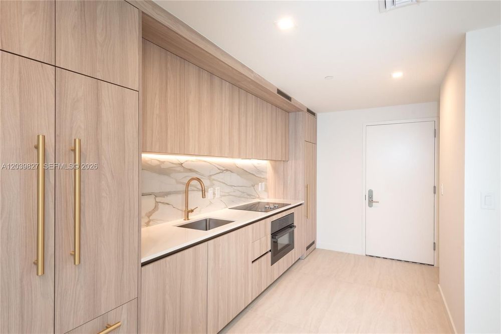 Unit 3206