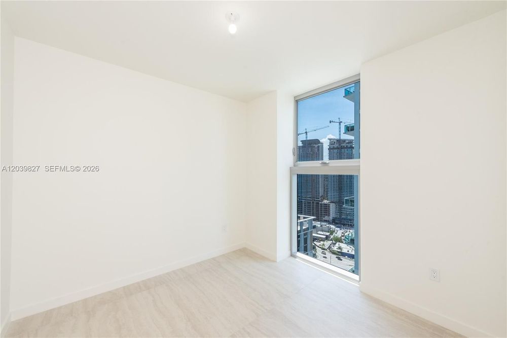 Unit 3206